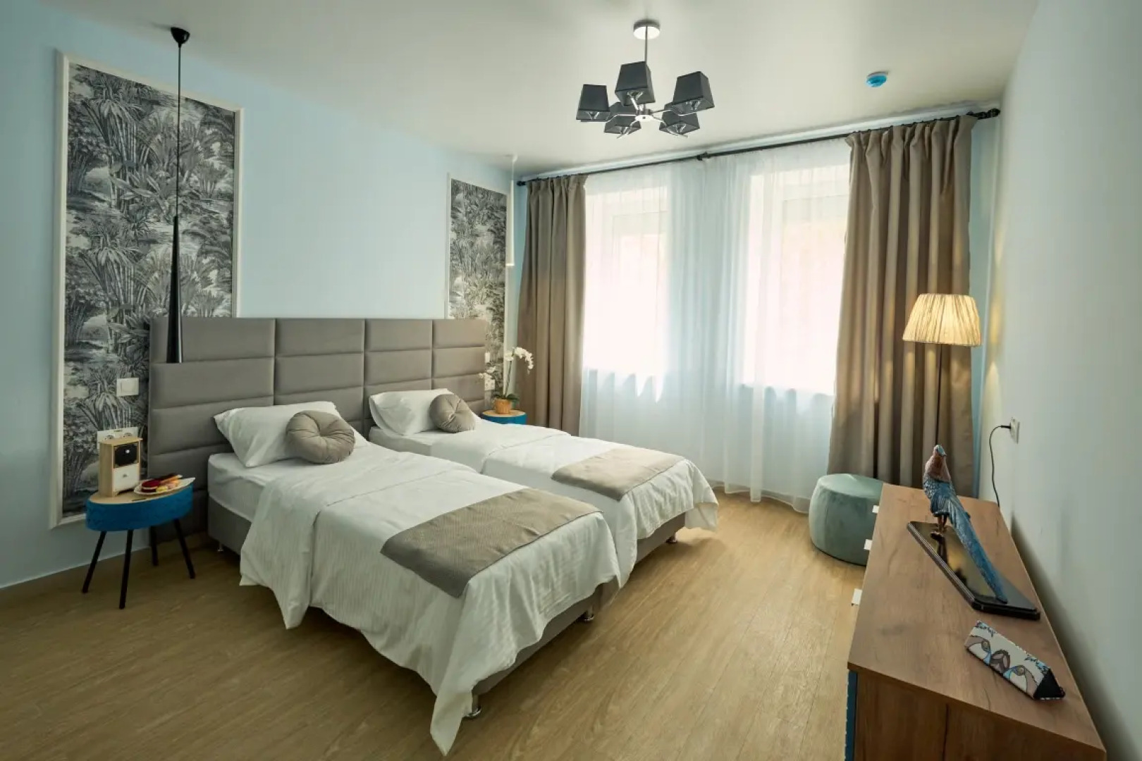 Апартаменты На Панской 1