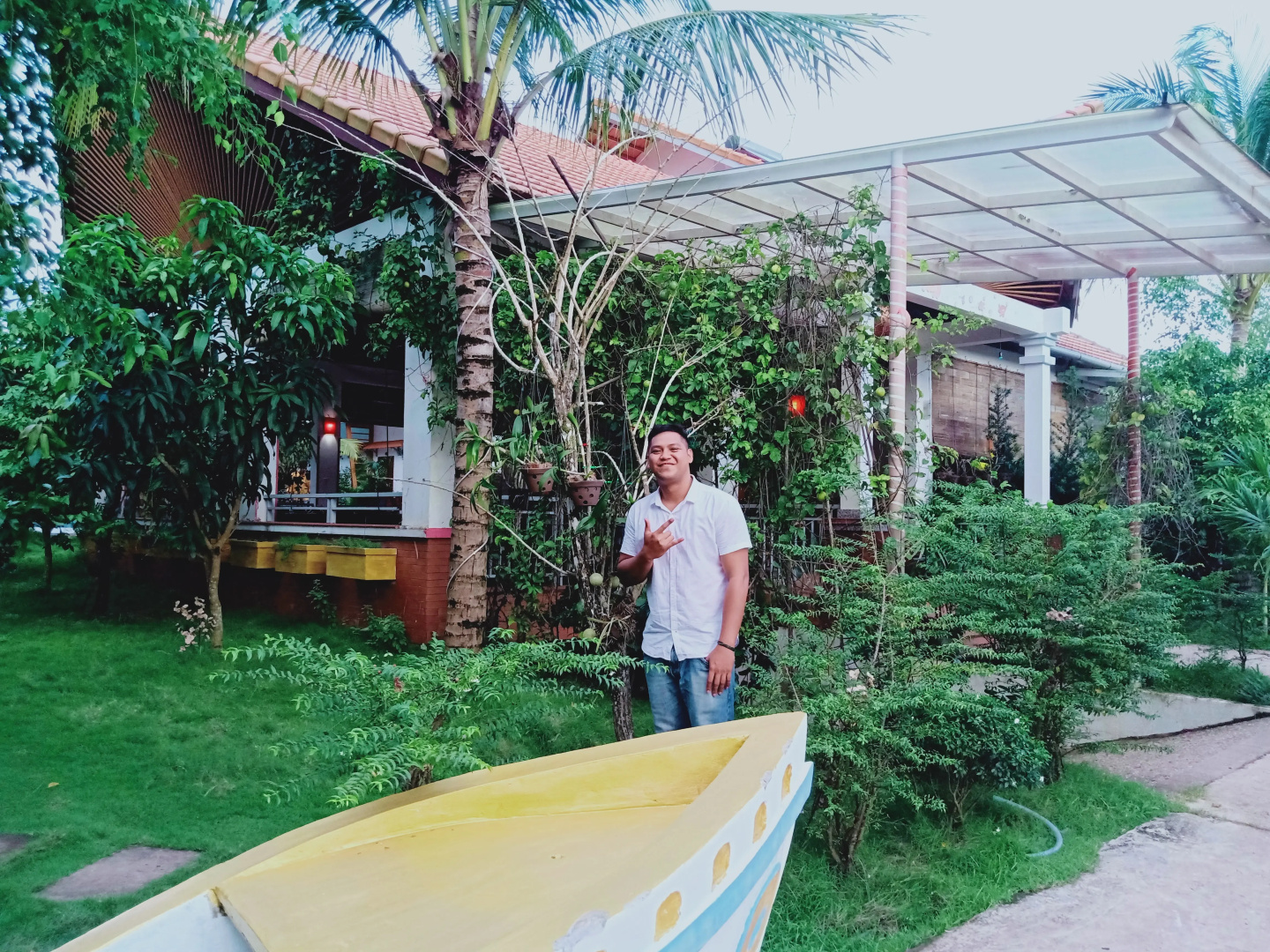 Отель Camellia Resort & Spa