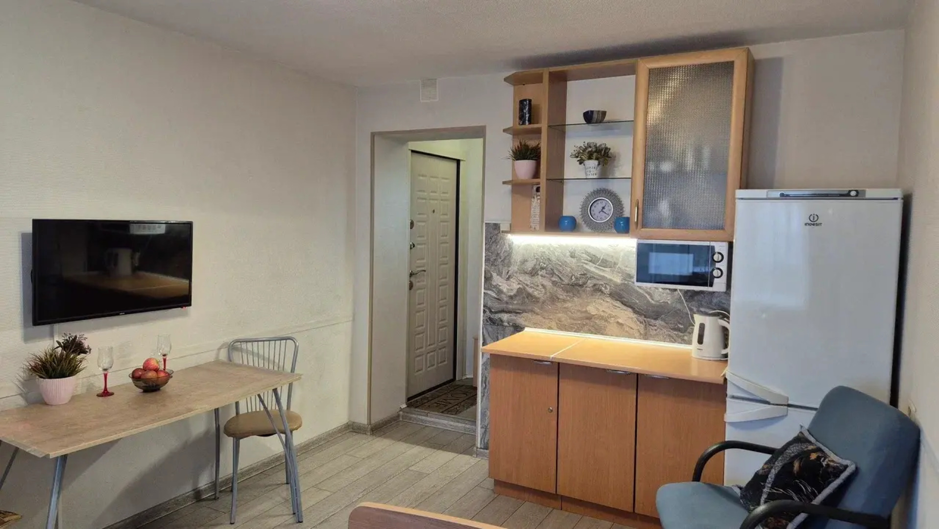 Квартира-студия с лоджией на Синельникова 1