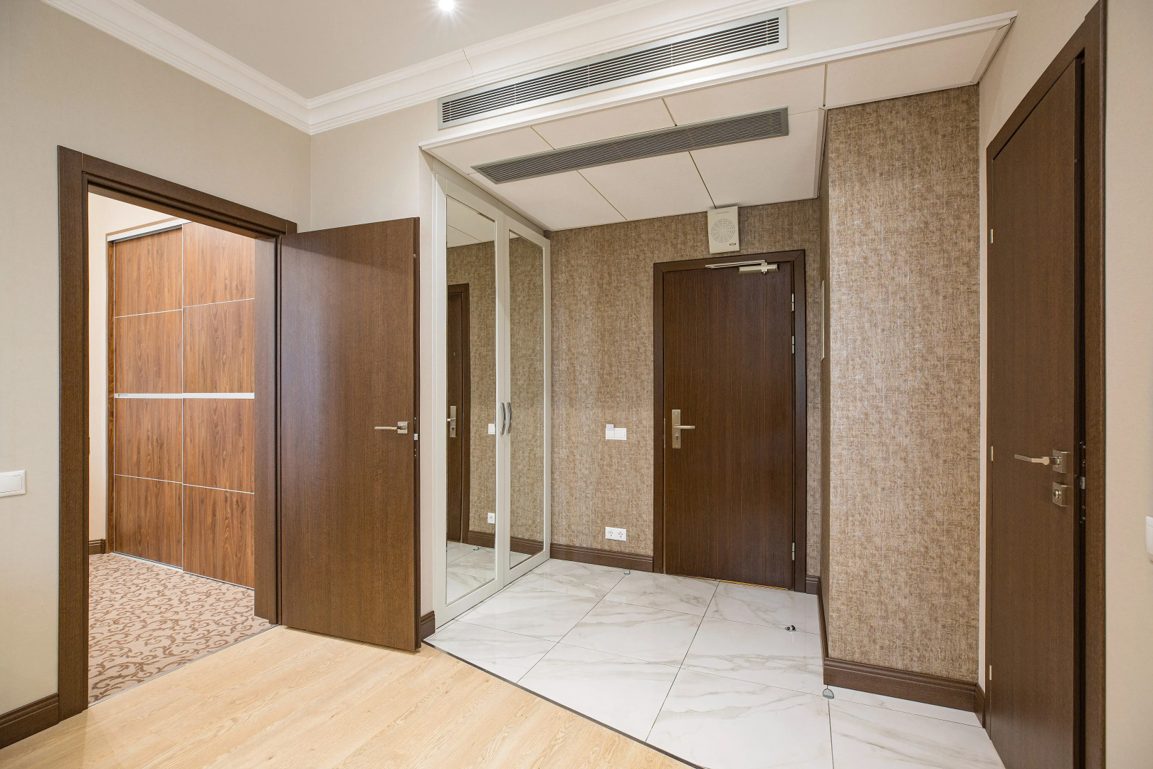 Отель Опен Сити