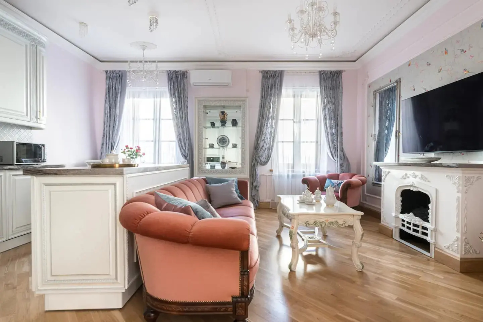 Апартаменты LetYourFlat "Hermitage Residence"