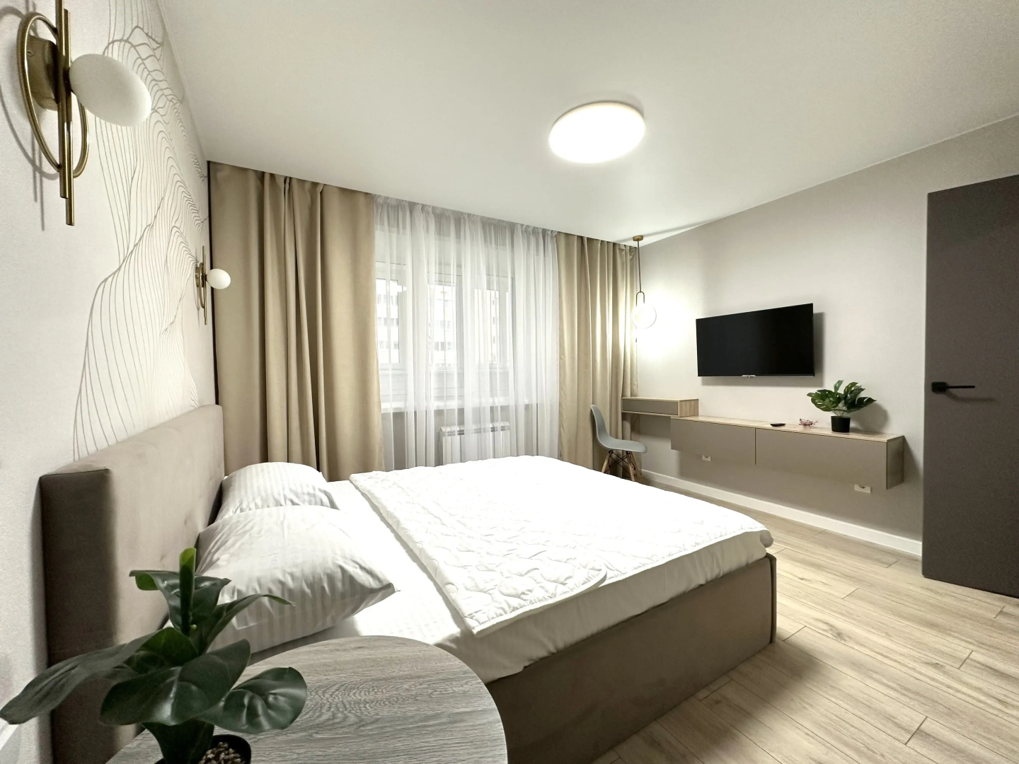 Апартаменты Современная DejaVu в Новом ЖК в Центре Города