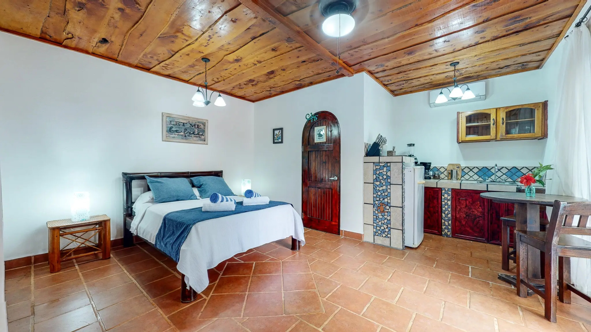 Апарт-отель The Scarlet Villas