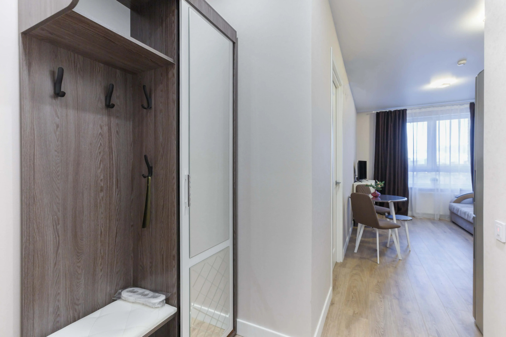 Квартира Inndays Apartments