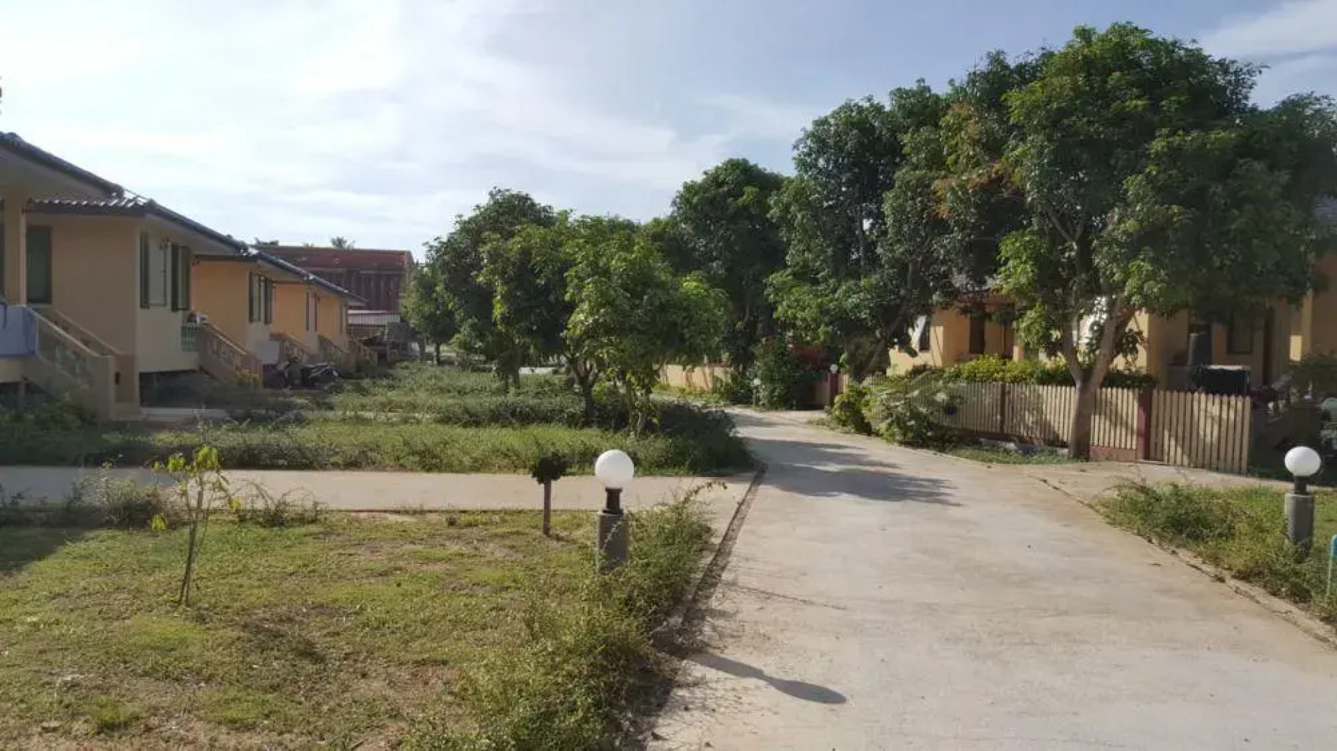 Вилла M-Village