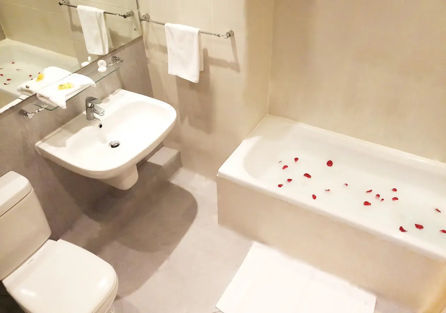 Отель Oriental Palace