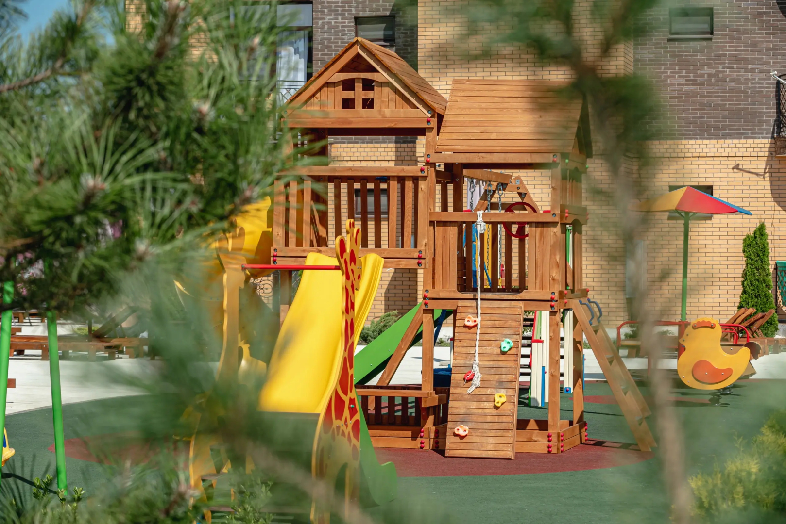 Отель Rinn Rise