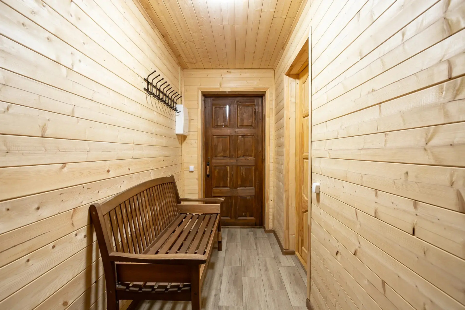 Частный дом с русской баней и банным чаном