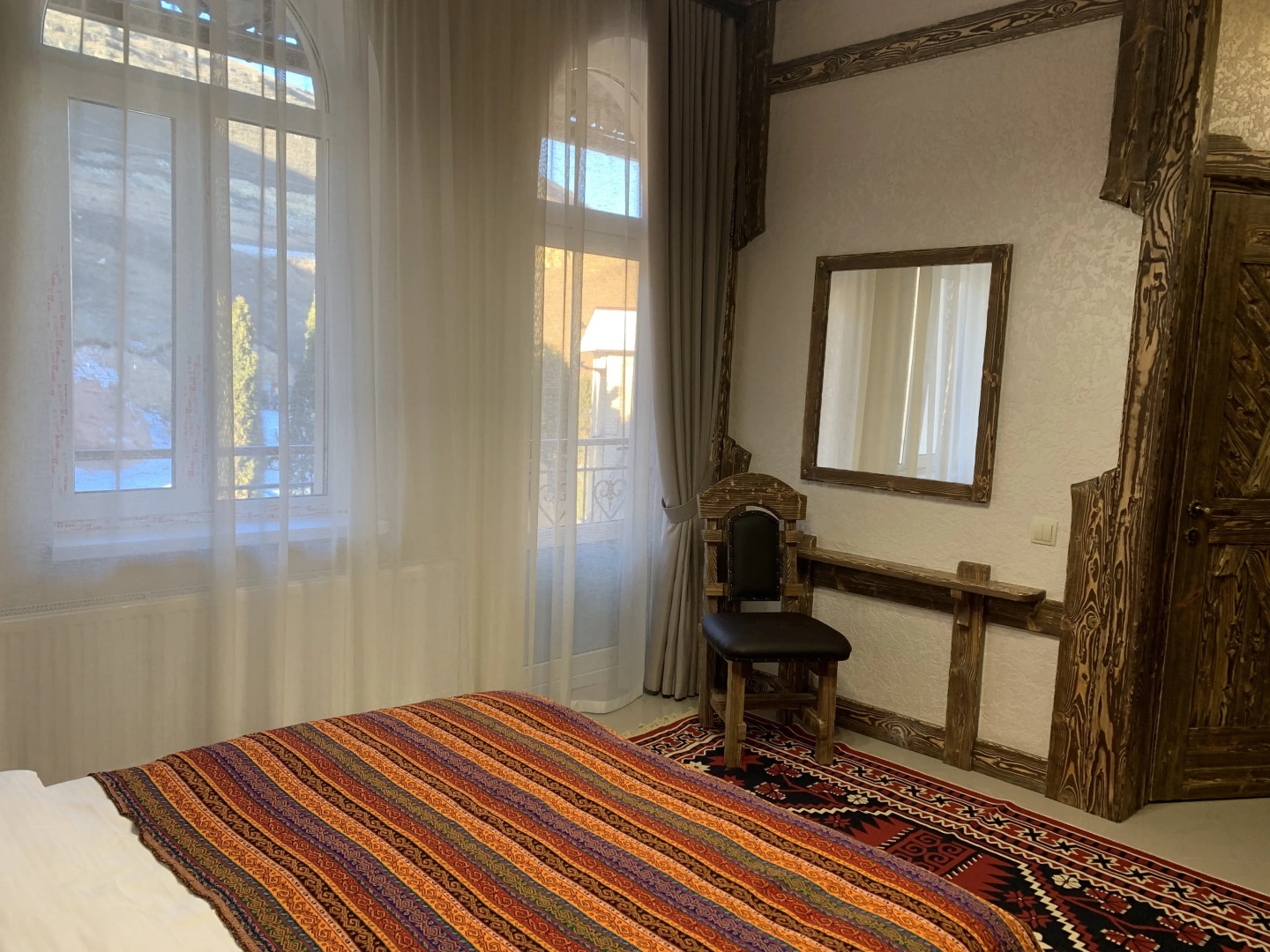 Отель Медовые водопады