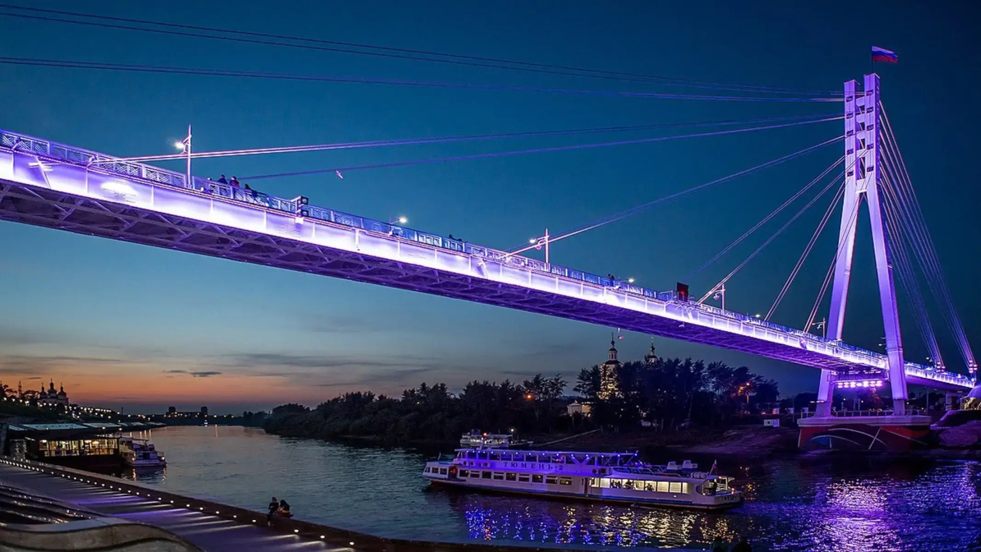 Апартаменты Салют на набережной