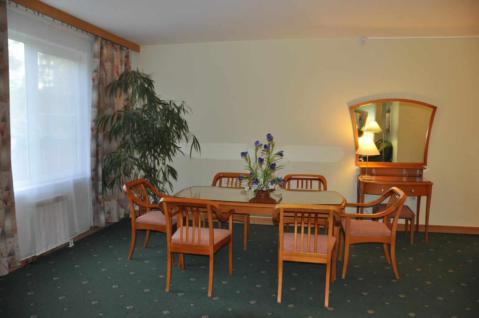 Гостиница «Западная»