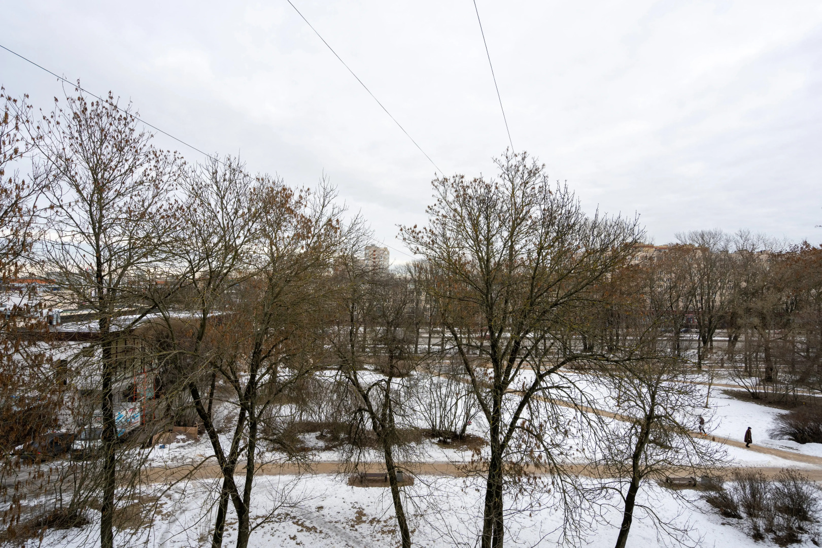 Апартаменты с балконом рядом с Парком Победы