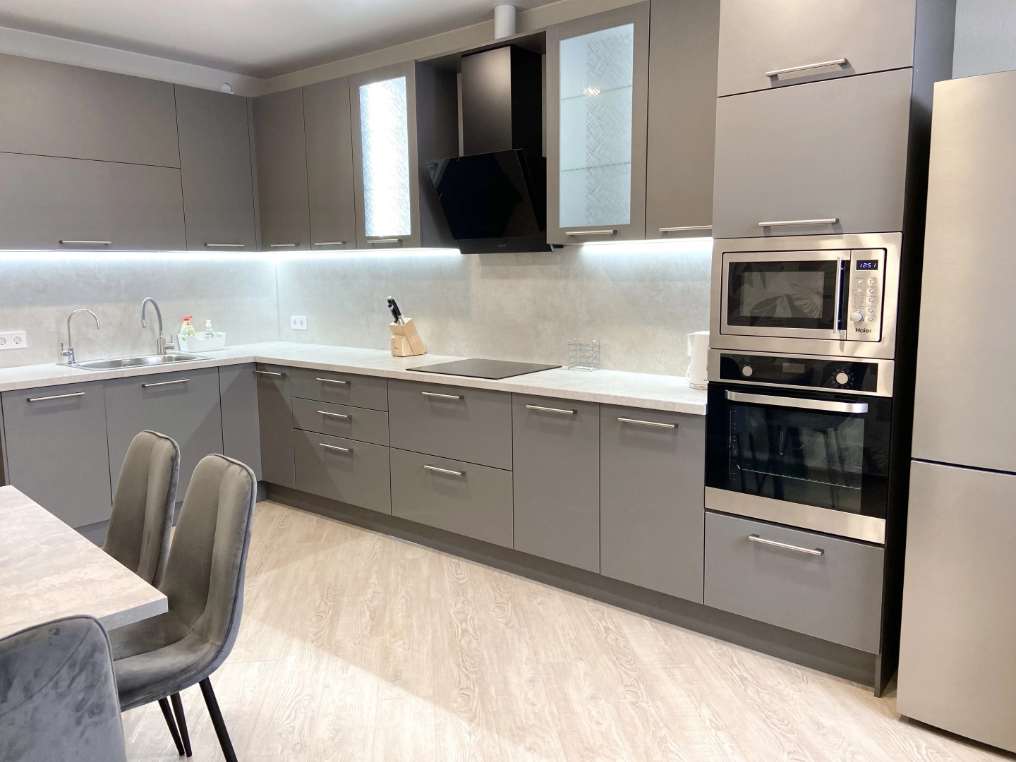 Квартира Большая двухкомнатная у метро Пионерская