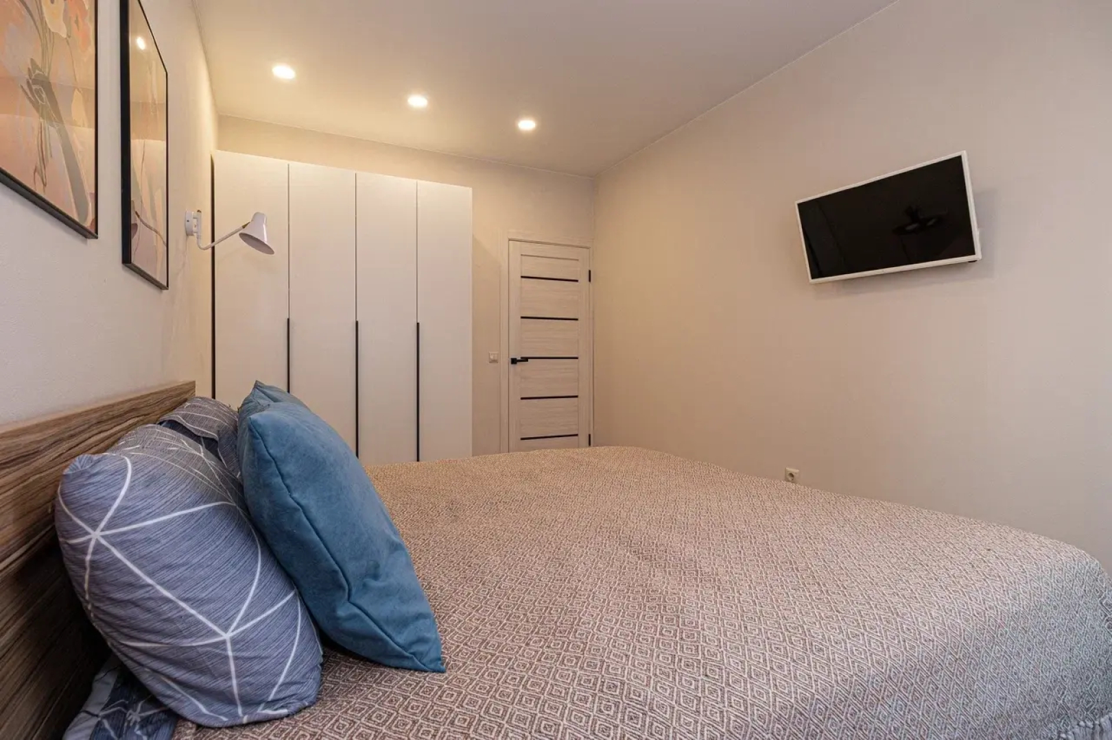 Апартаменты Люкс 1-ком в ЖК Самолет