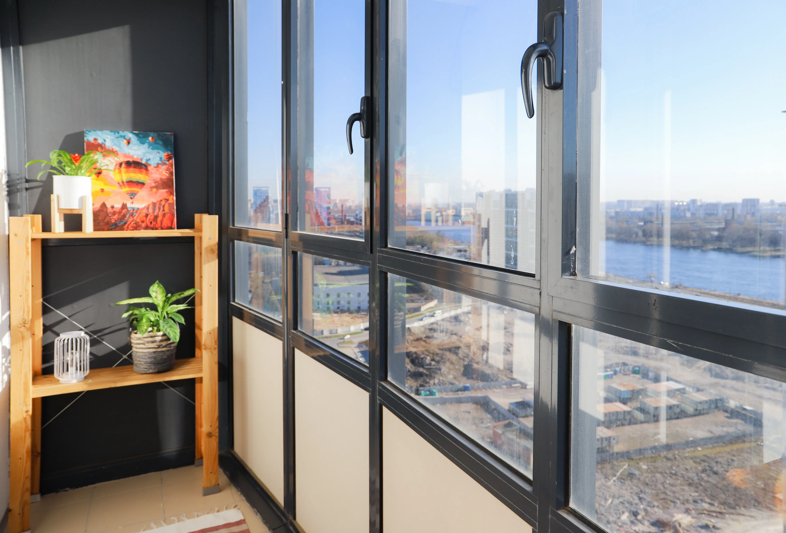 Апартаменты Уютные у Невы