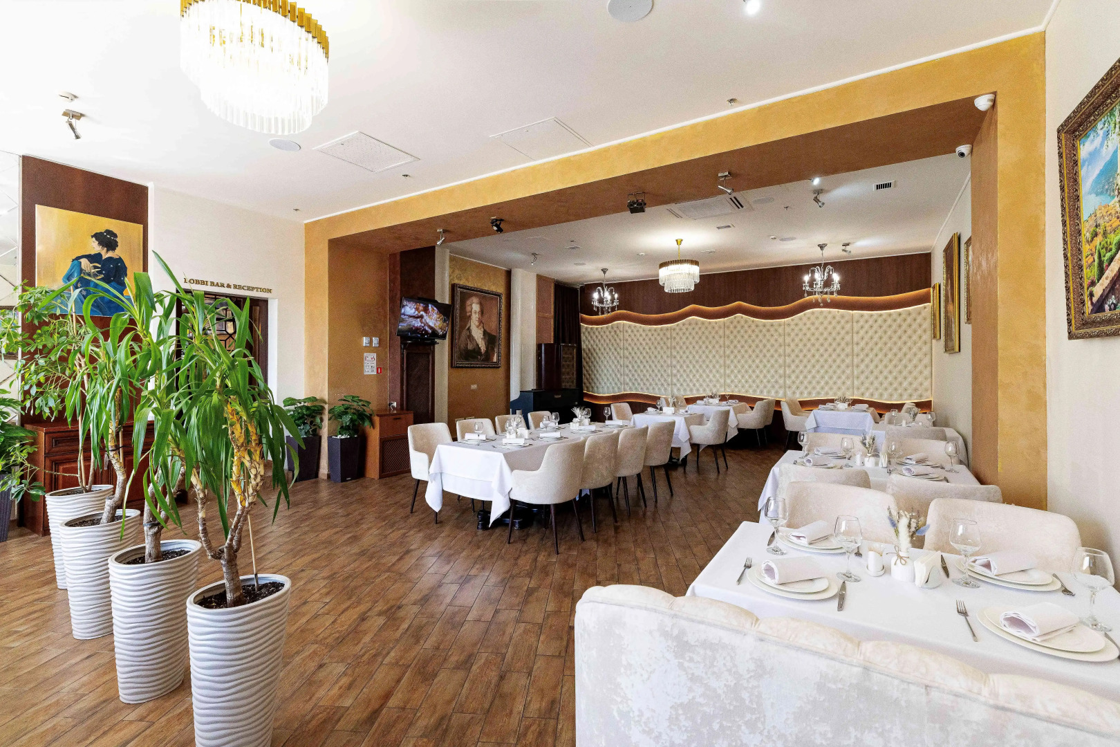 Отель Моцарт