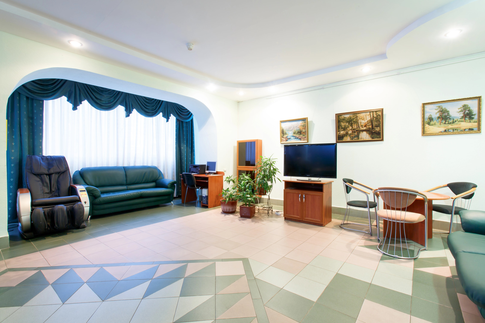 Гостиница Эврика