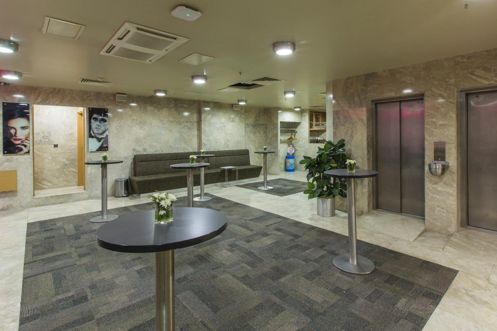 Отель Ramada by Wyndham Istanbul Pera