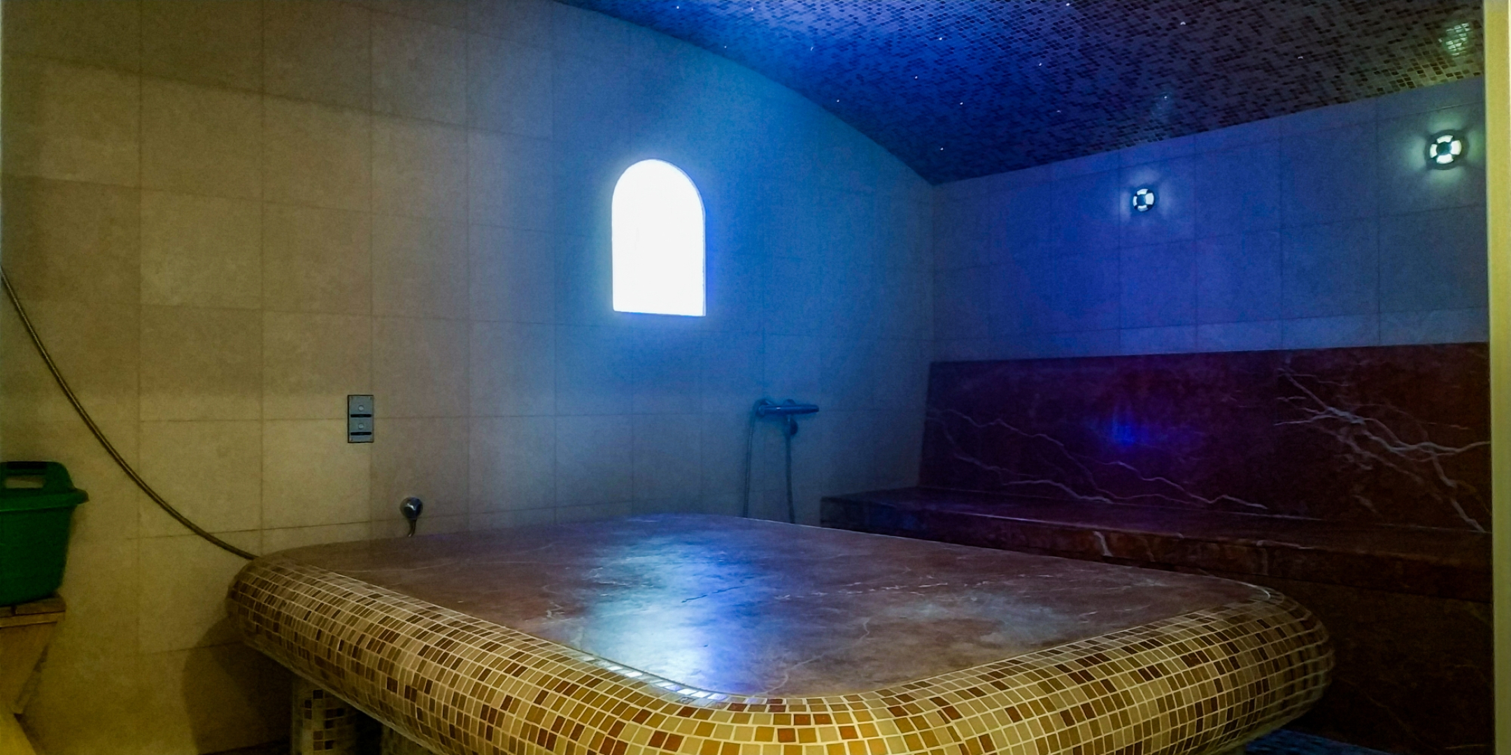 Отель Гелиос