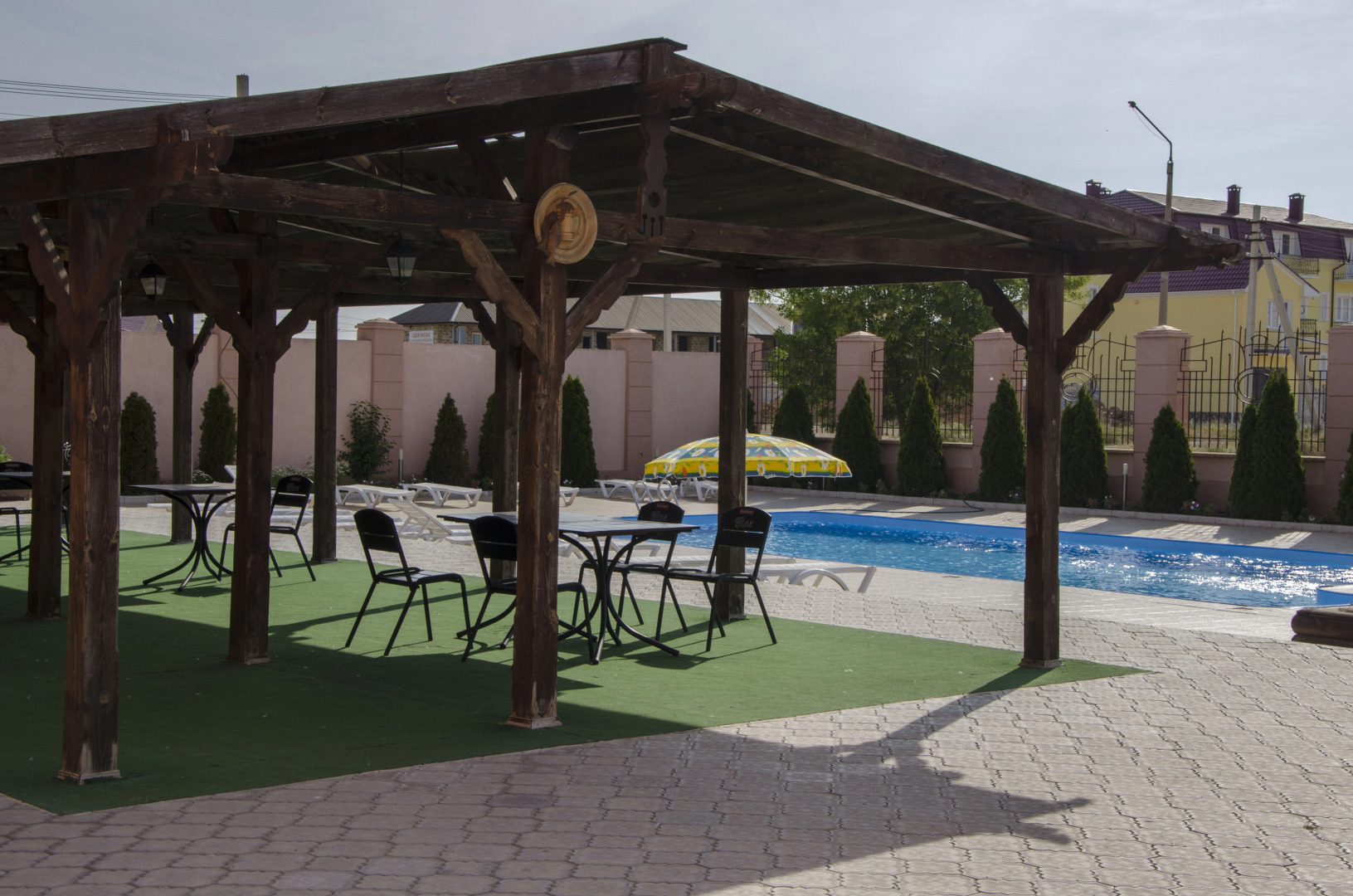 Отель Коралл