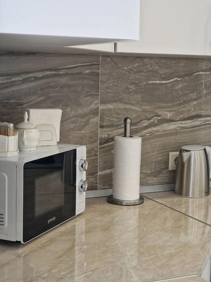 Квартира Flatirini с панорамными окнами в ЖК Весна