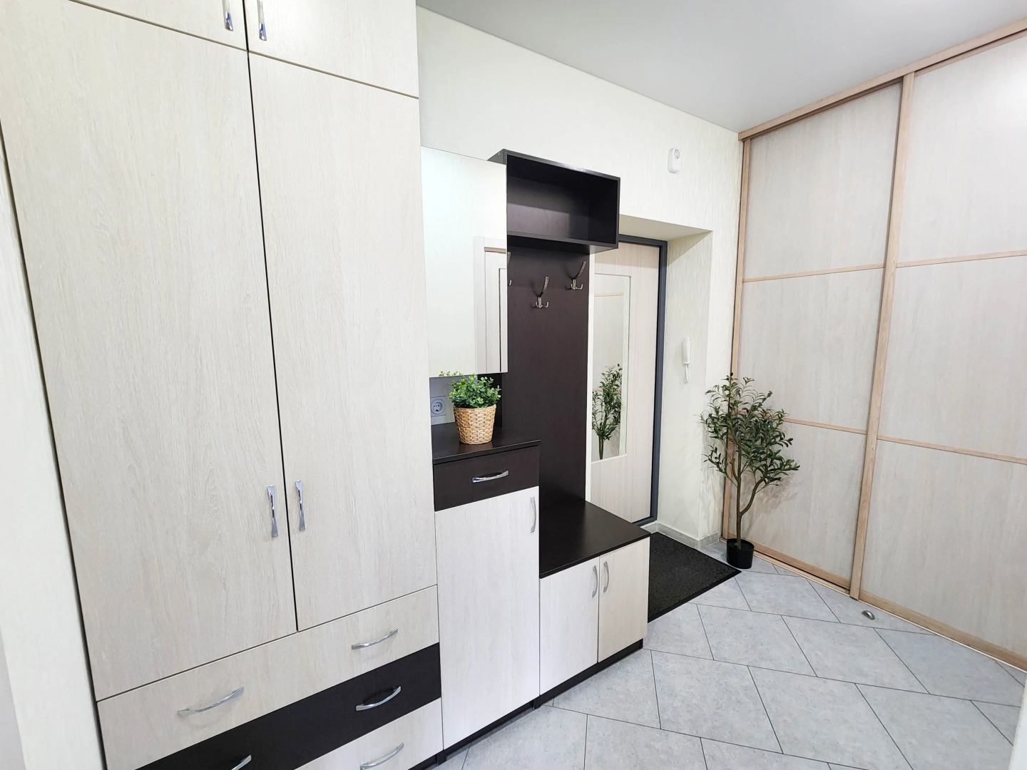 Апартаменты у Губернского