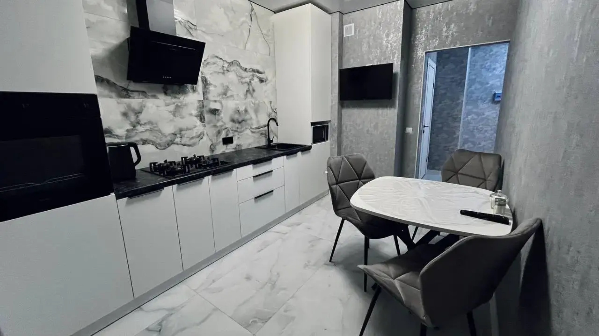 Квартира на Тихорецкой