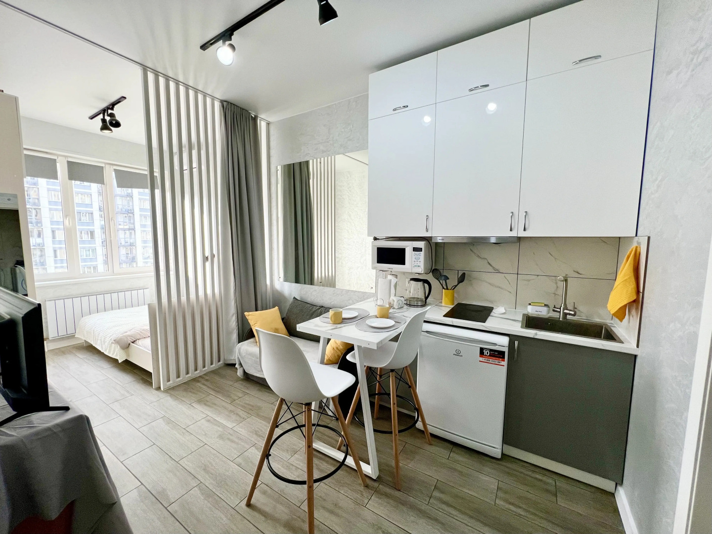 Квартира Светлая и уютная студия в центре города