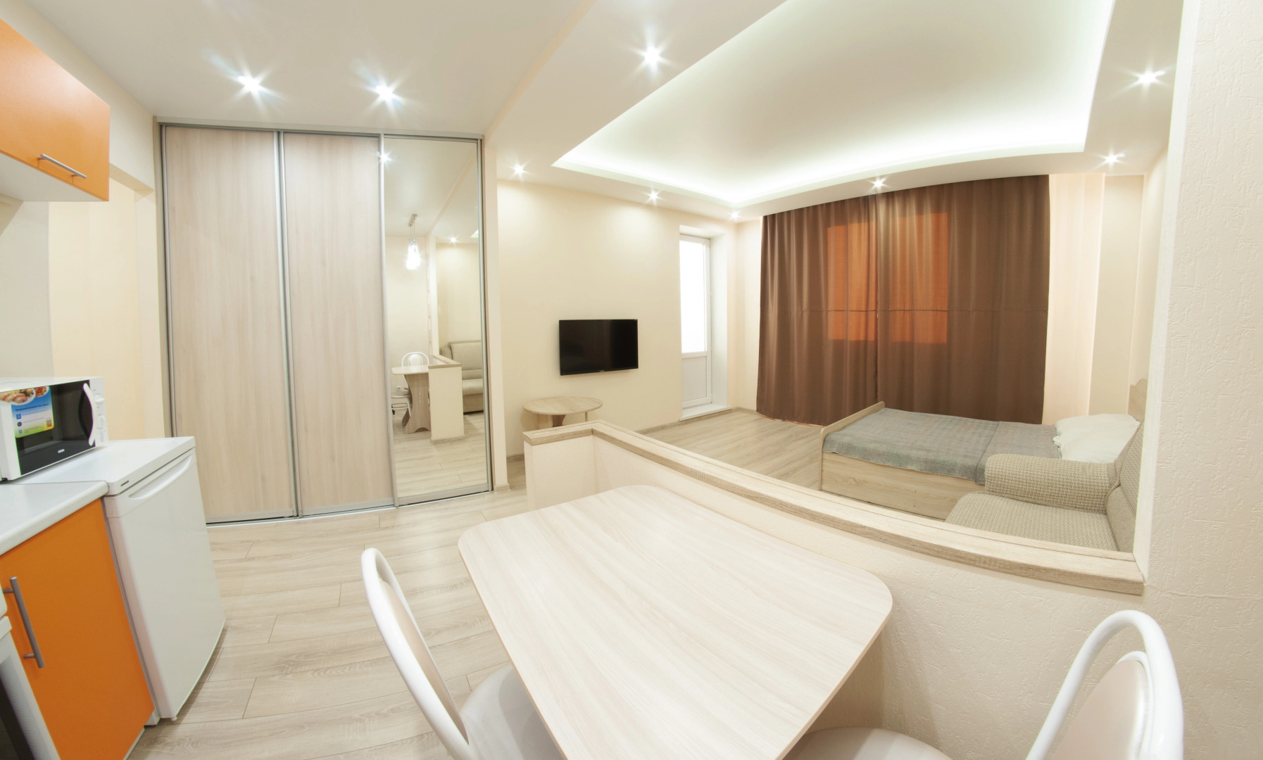 Апартаменты на Геологоразведчиков 44А - 54