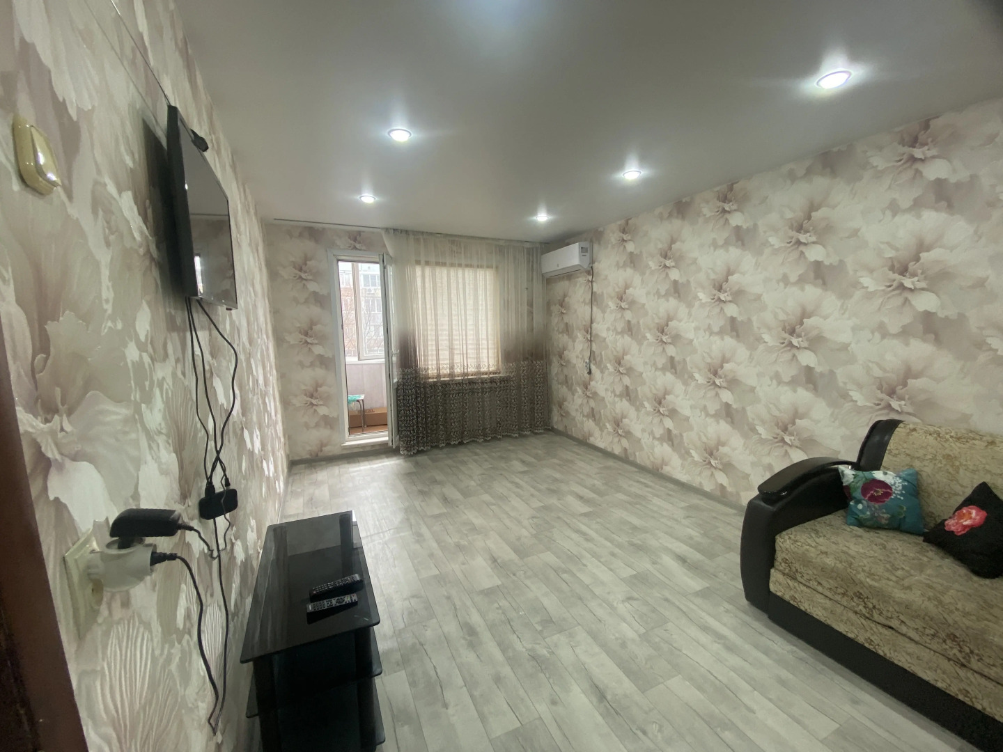 Апартаменты на Кижеватова