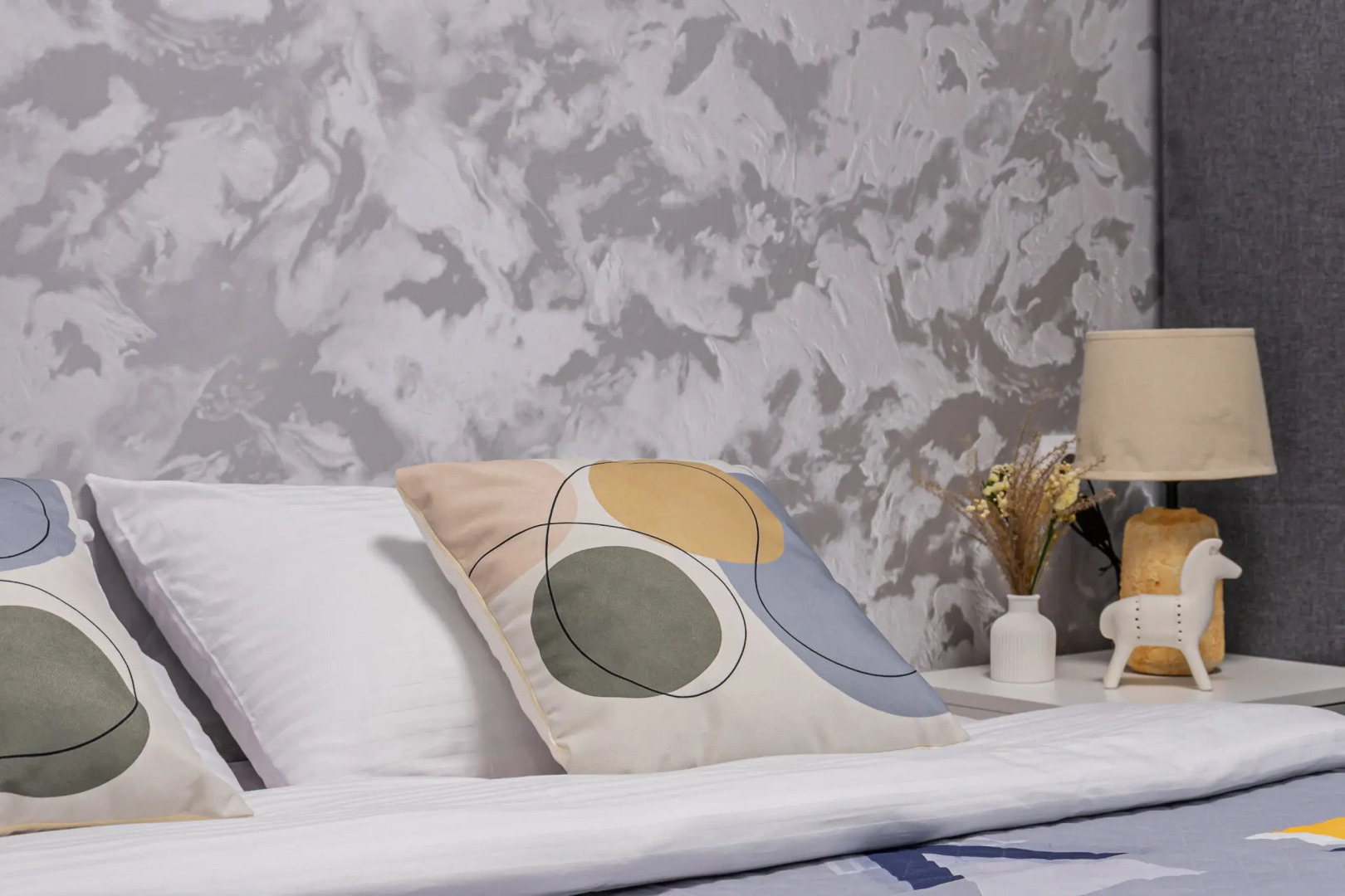 Квартира Однокомнатная уютная с дизайнерским ремонтом и современными удобствам