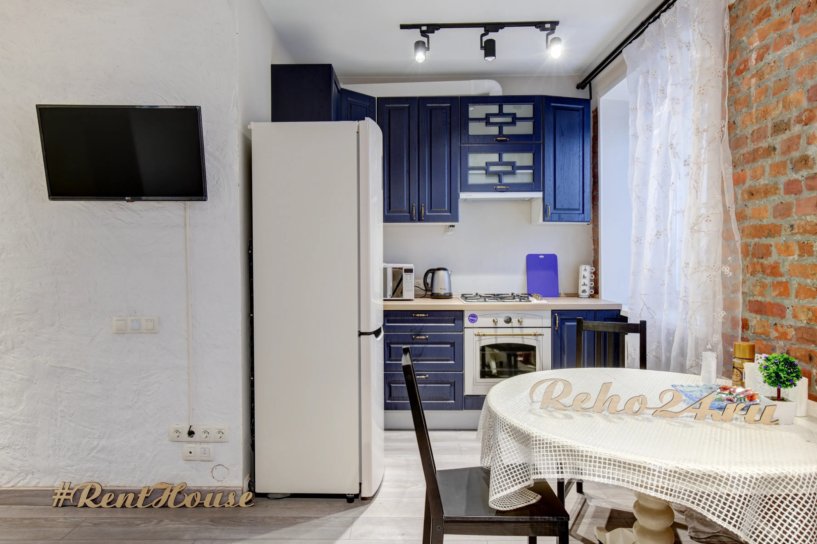 Апартаменты Ленина 10