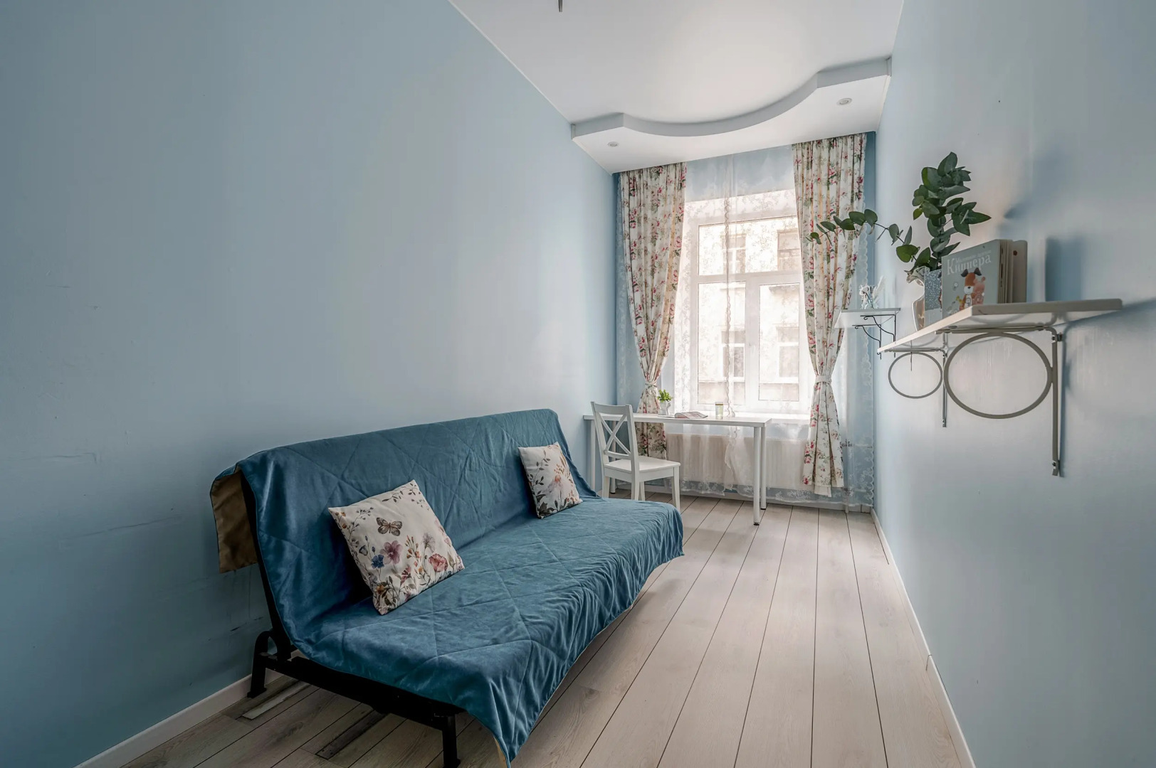 Апартаменты для 7 Человек на Петроградке с Парковкой