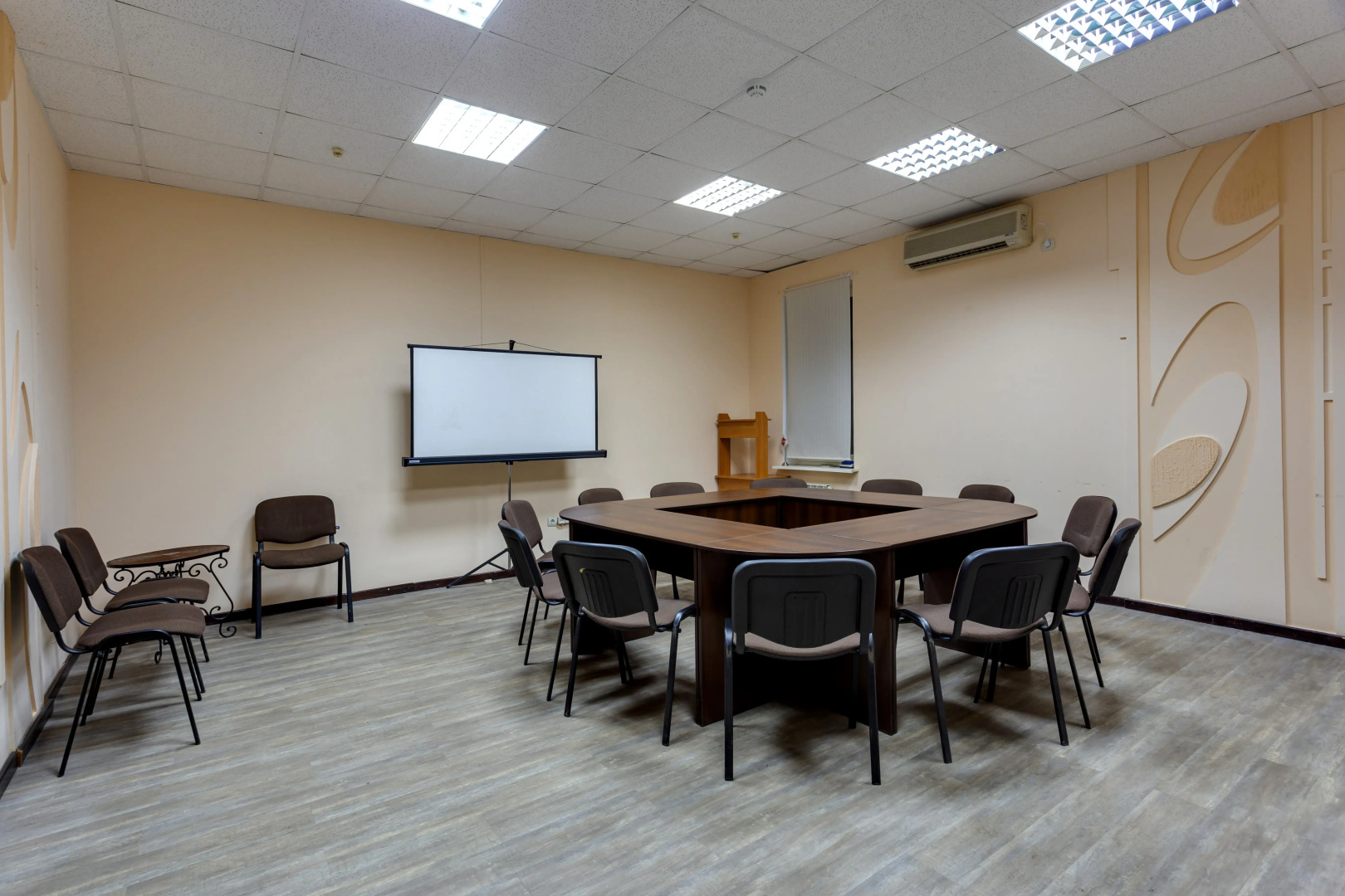 Гостиница Лидия