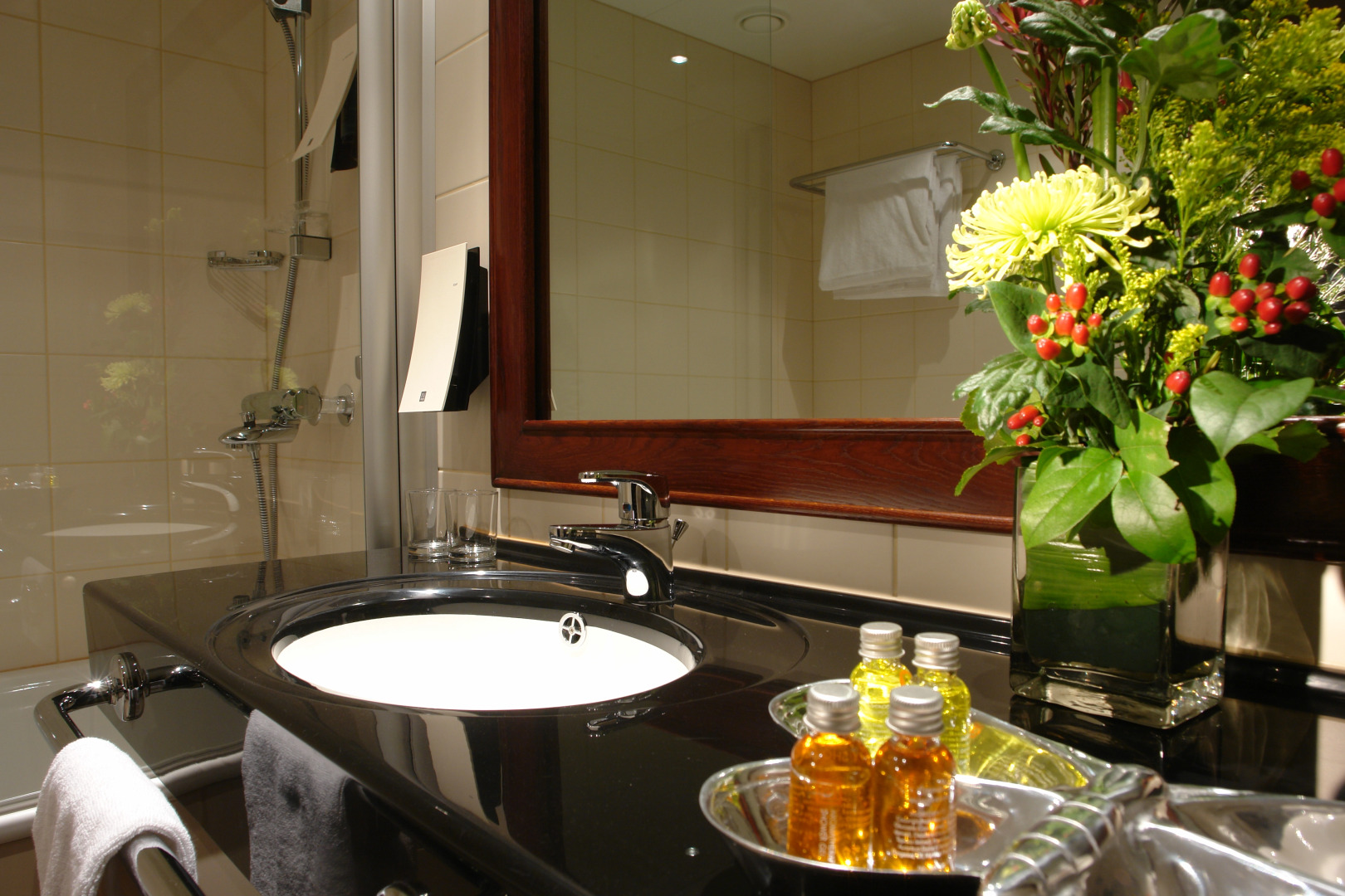 Cosmos St.Petersburg Olympia Garden Hotel