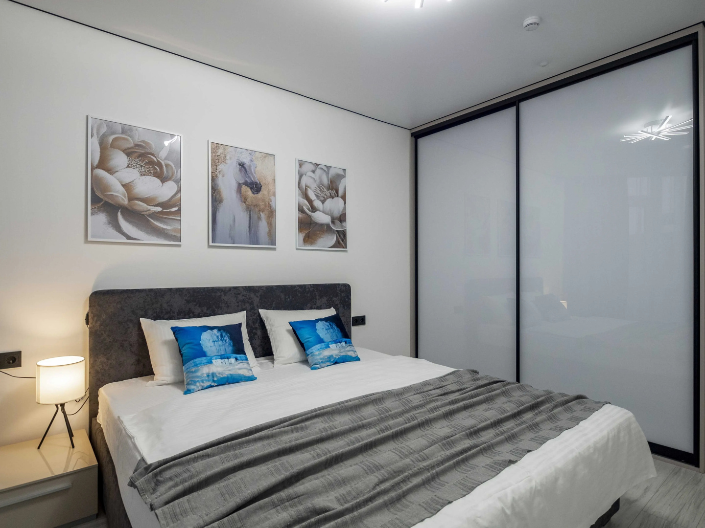 Апартаменты Апарт-отель Mira Apartments