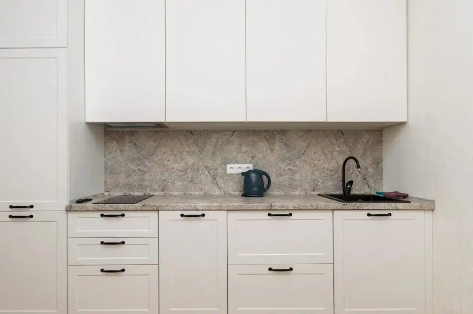 Апартаменты 37м с Кроватью и Диваном