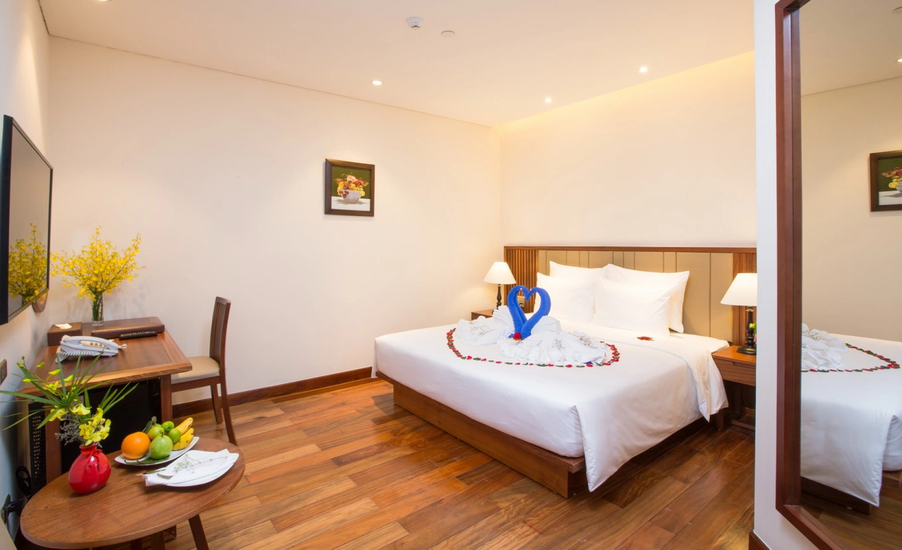 Отель Green Beach Nha Trang