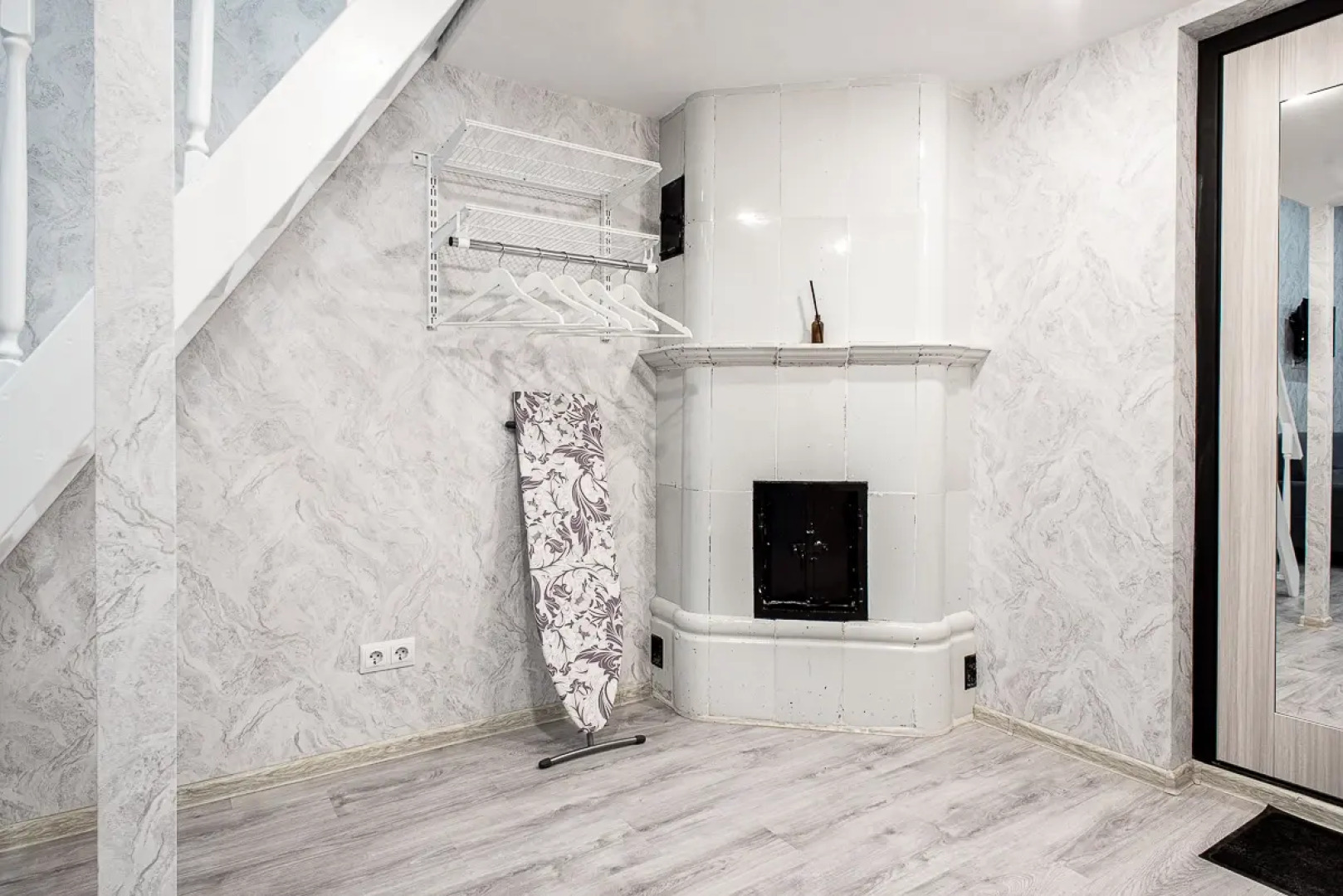 Квартира Стильная Студия с Балконом