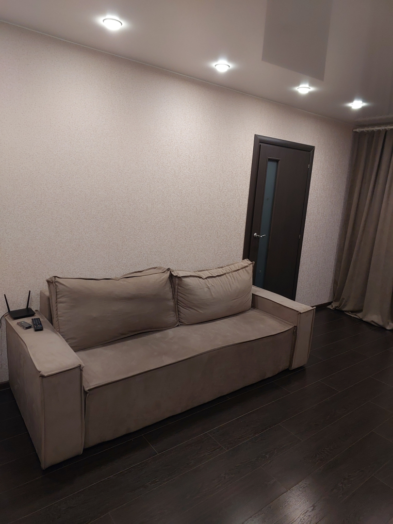 Квартира 2-х комнатная на Печорском проспект 57