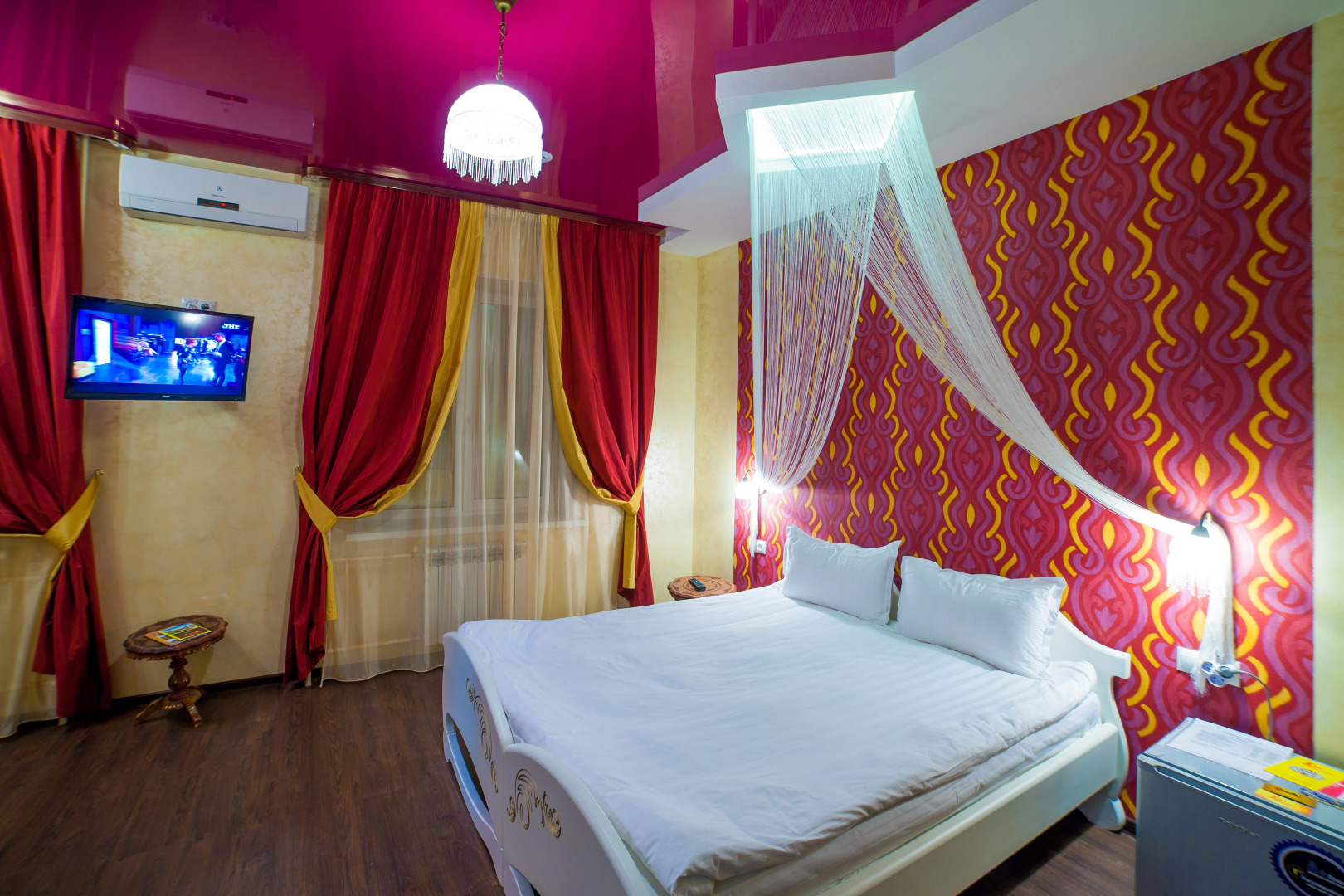 Отель Халиф