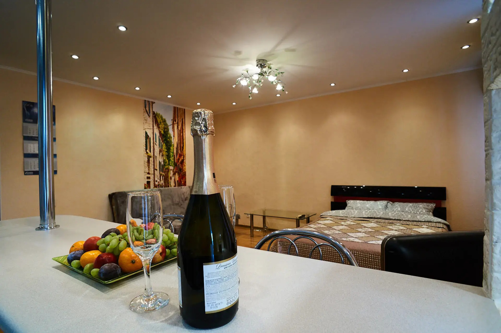 Апартаменты Studio Delux 70 Let Oktyabrya