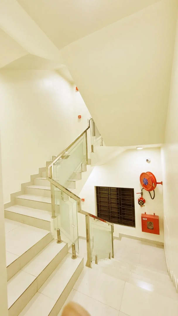 Отель Best Inn By Book Meri