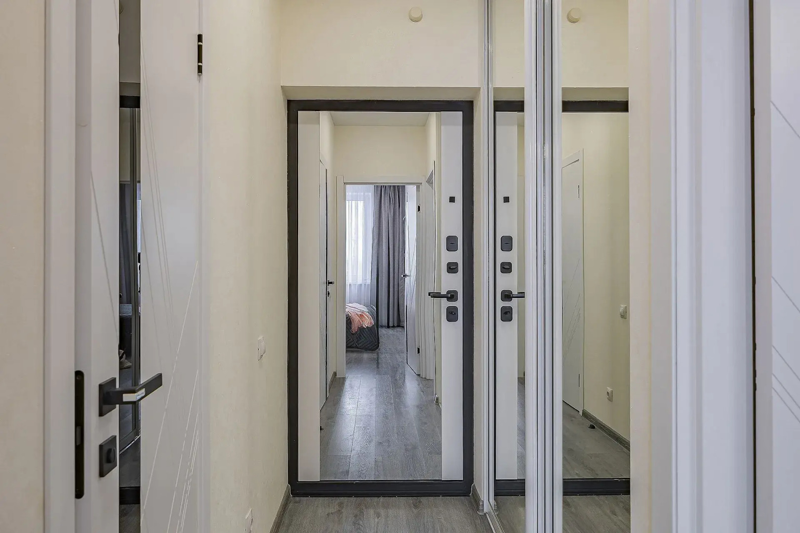 Апартаменты iZi Apart в центре Автозавода. ст. М Парк Культуры