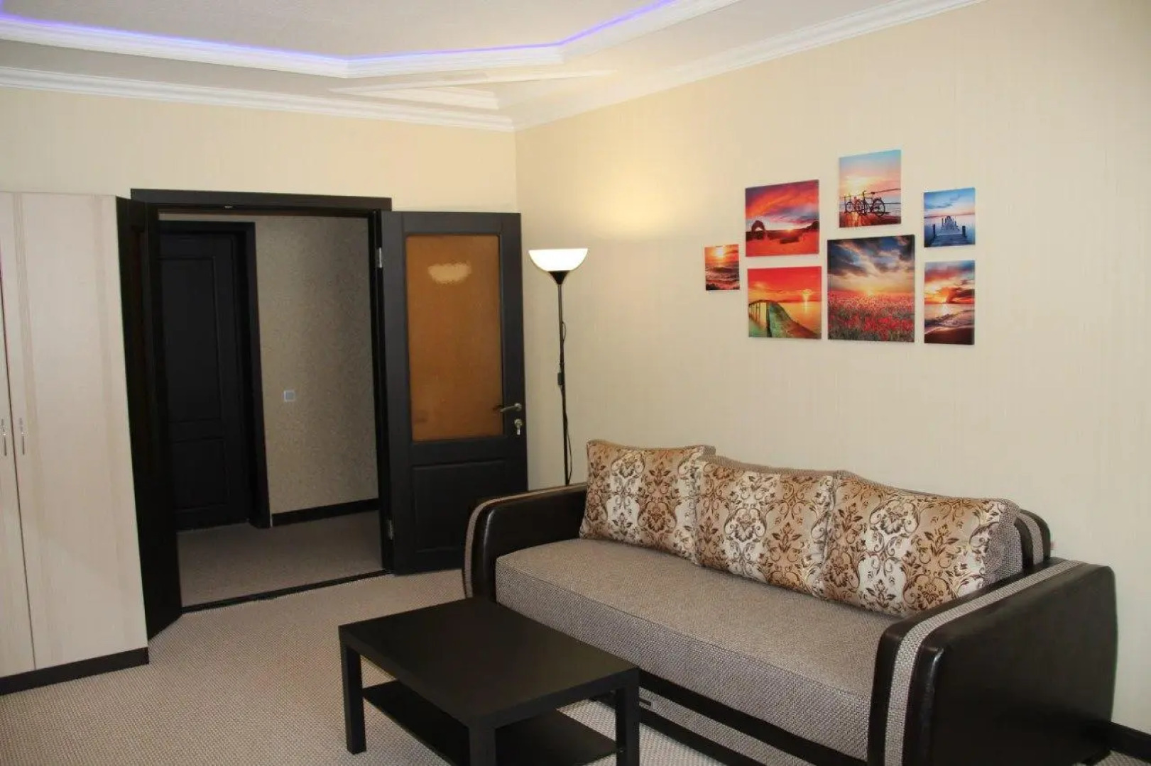 Отель Смайл