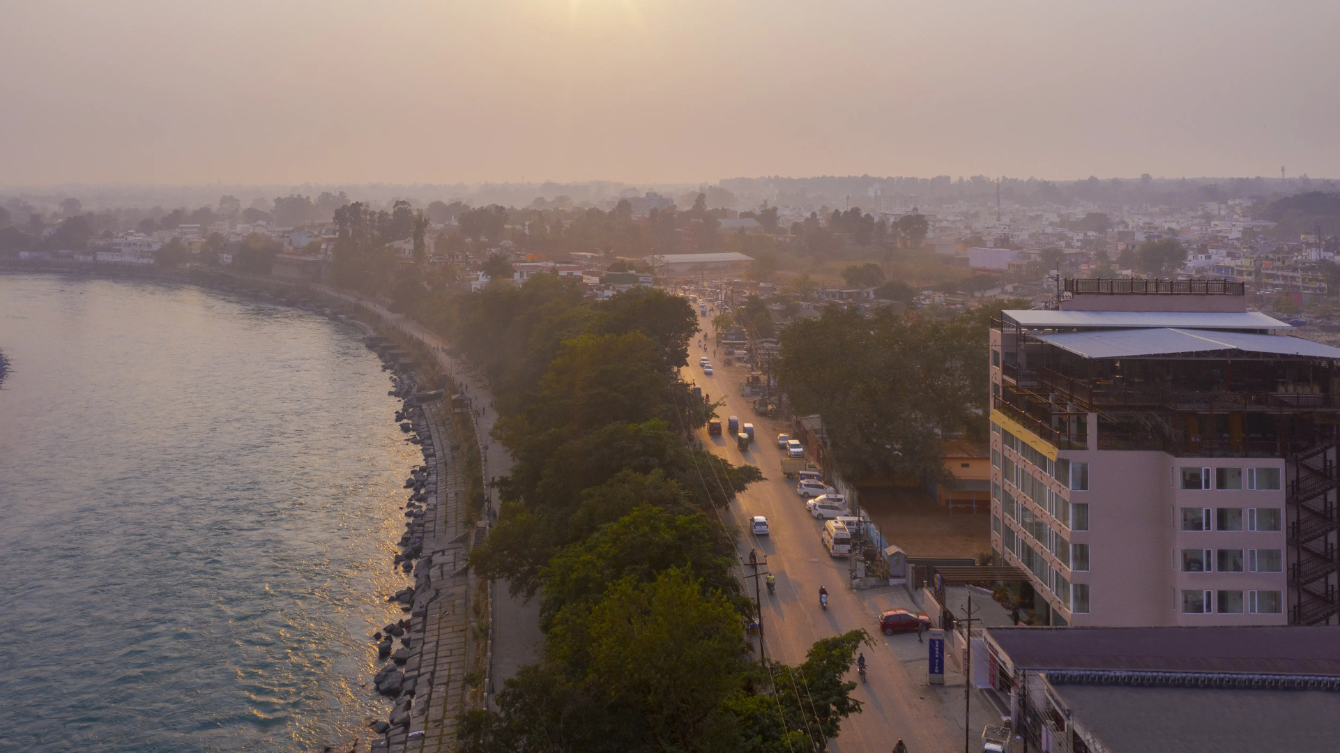 Отель EllBee Ganga View
