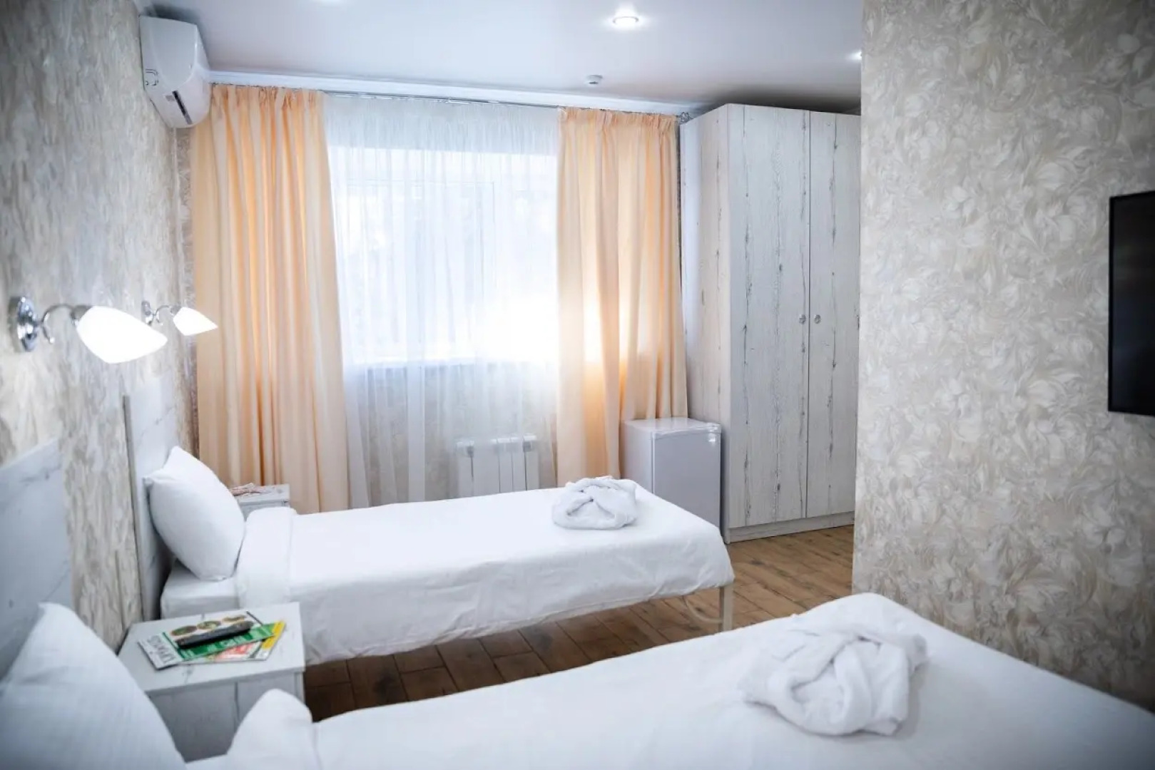 Отель Авангард