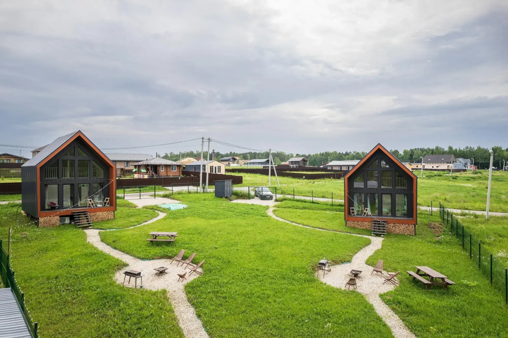 Частный Дом Яркий панорамный с видом на лес