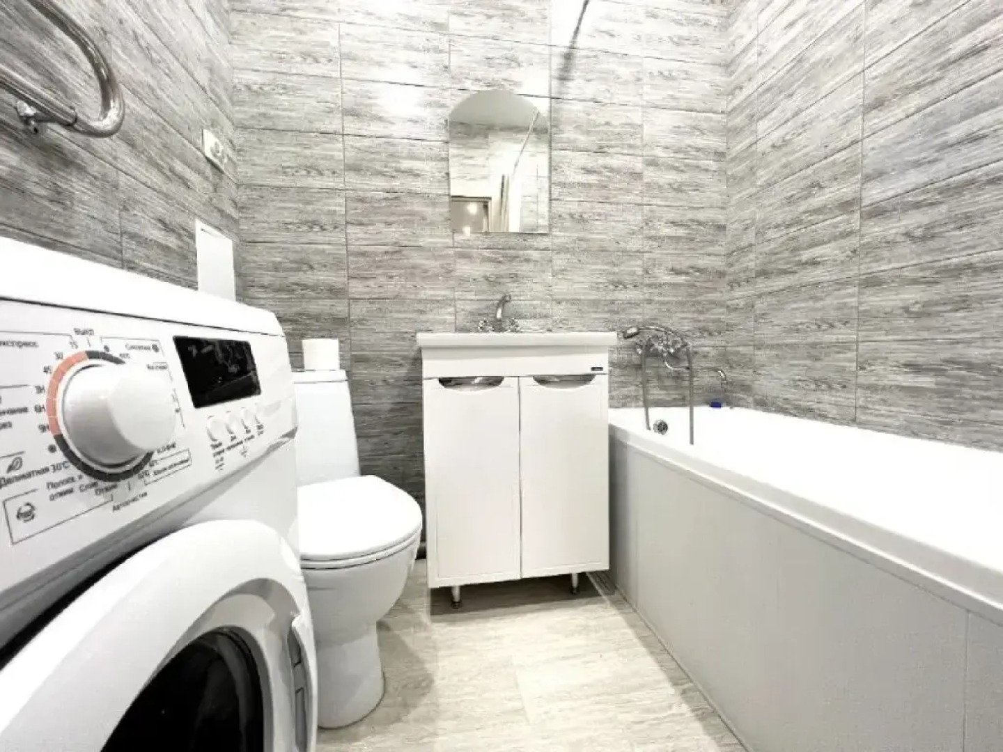 Апартаменты 1 на Пухова 56