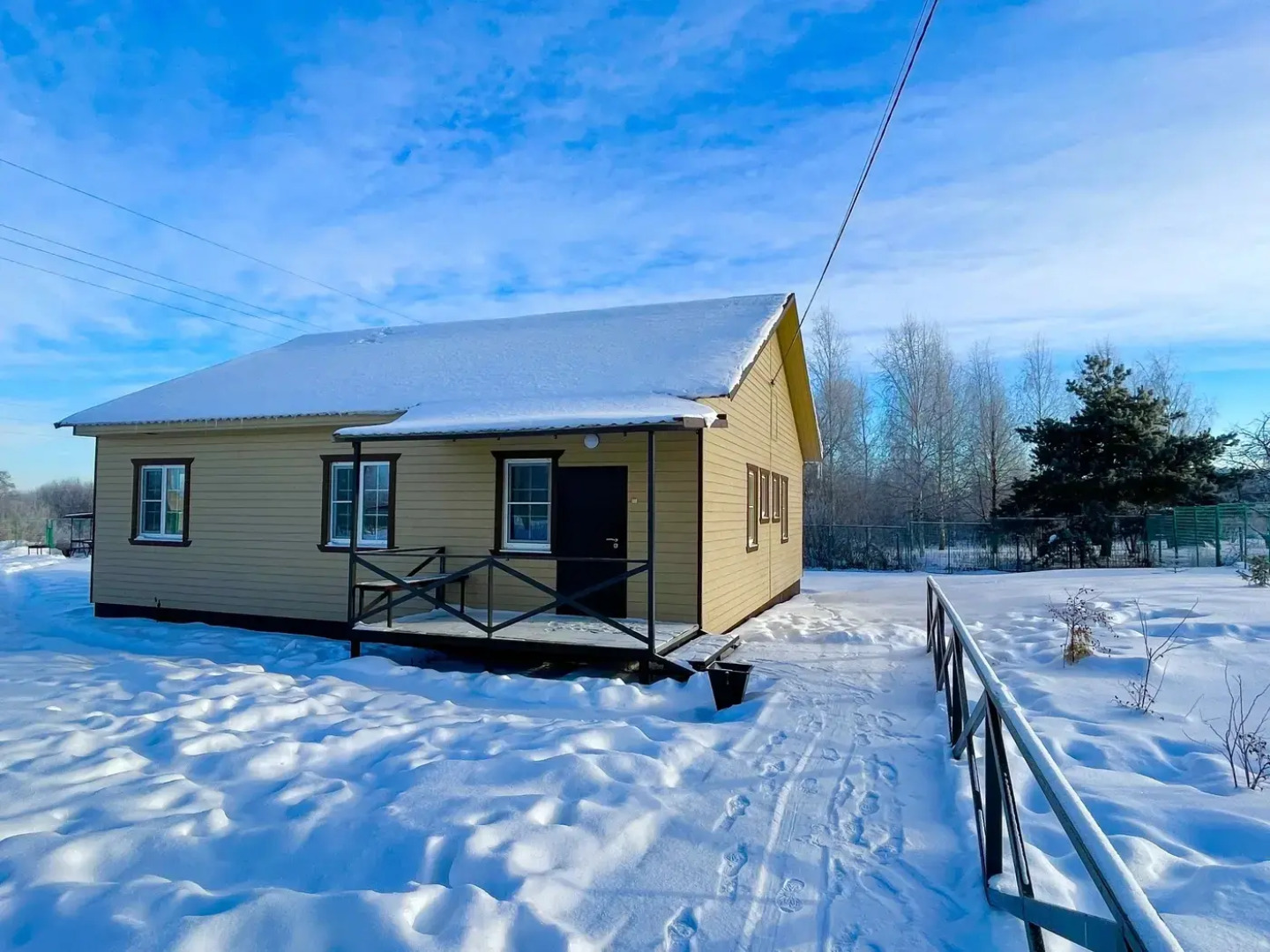 Частный дом на берегу озера Плещеево 57А